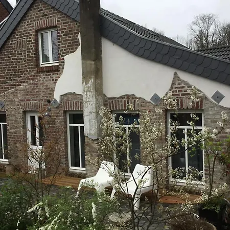 Haus Finchen - Alte Naeherei Hückelhoven Exterior foto